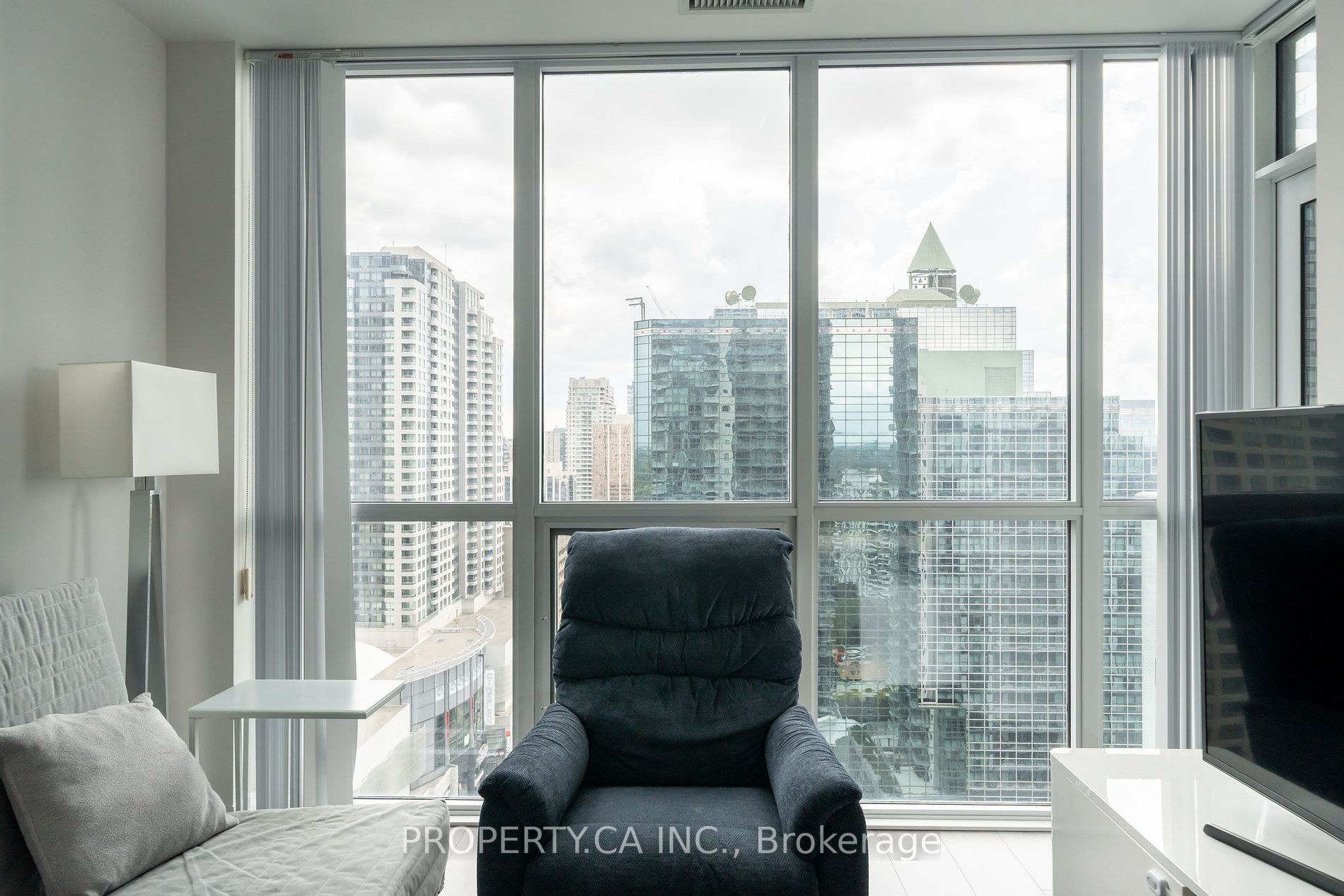 5168 Yonge St, #2515