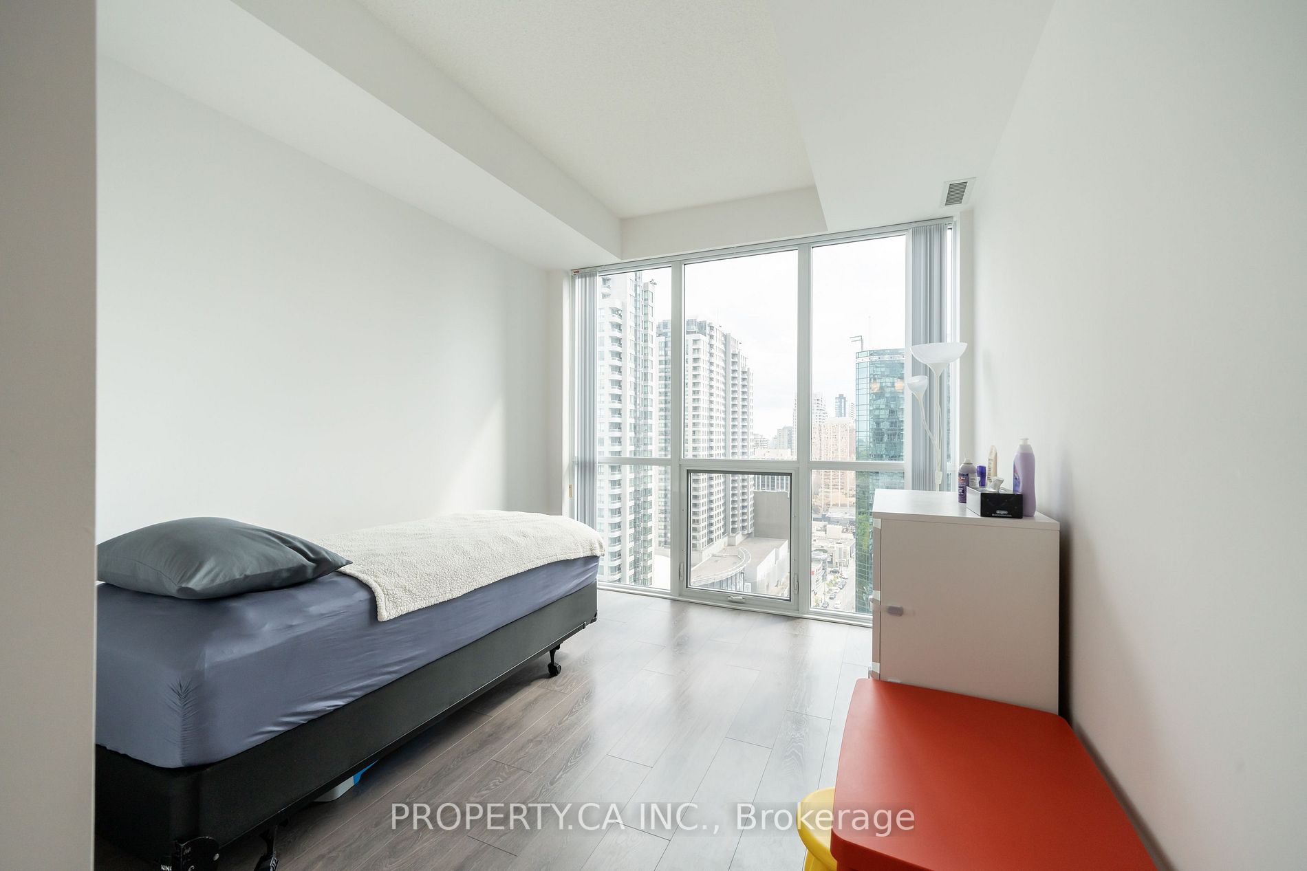 5168 Yonge St, #2515