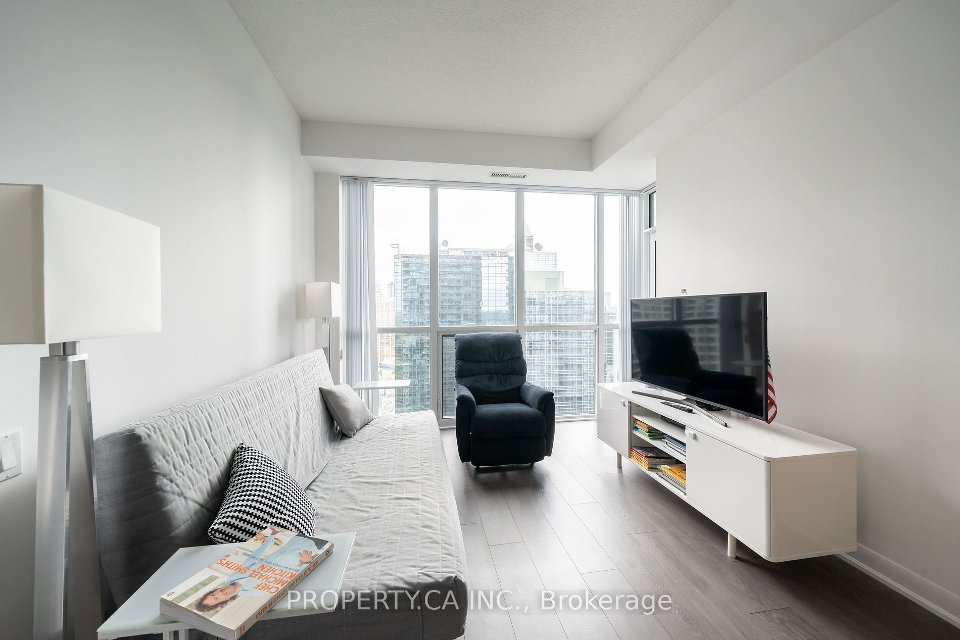 5168 Yonge St, #2515