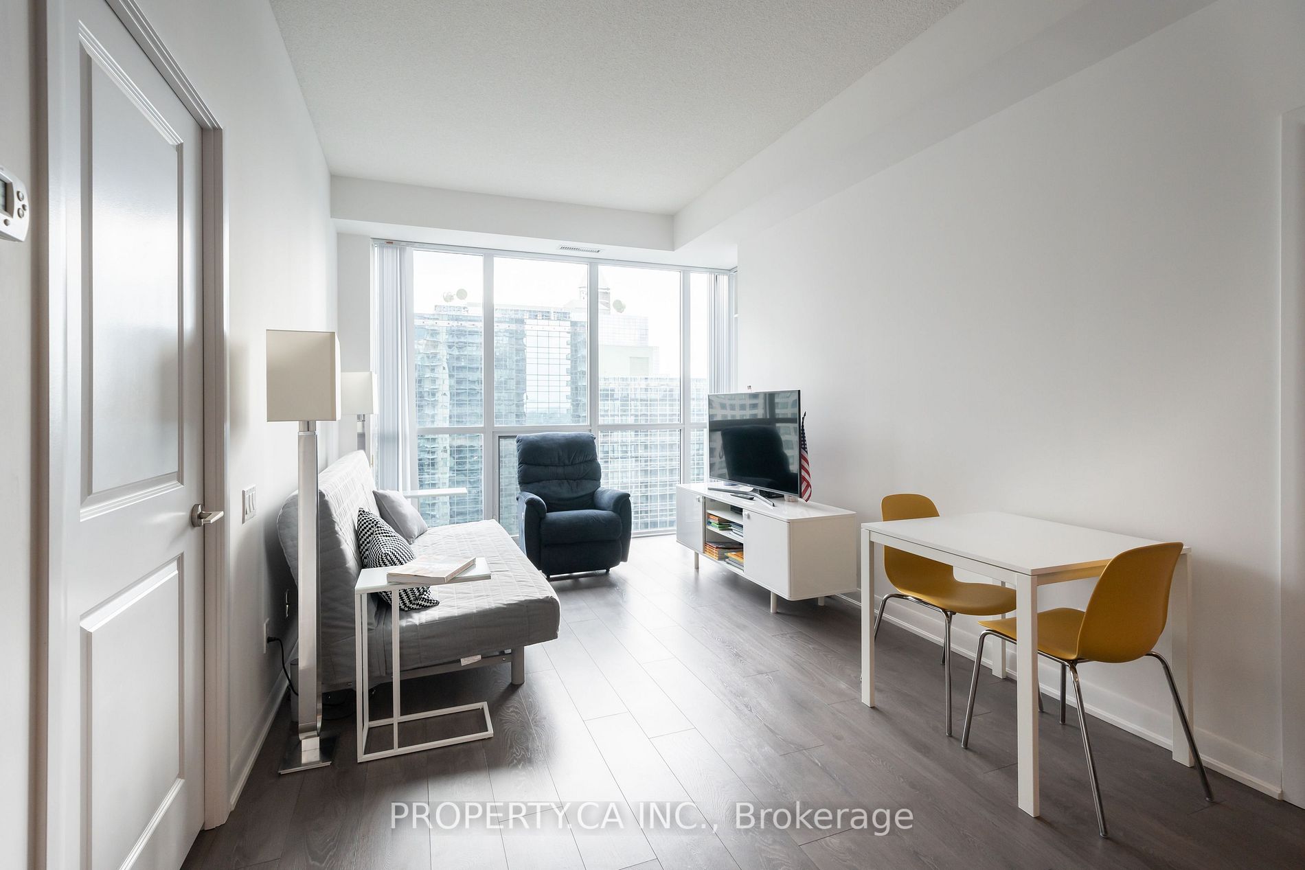 5168 Yonge St, #2515