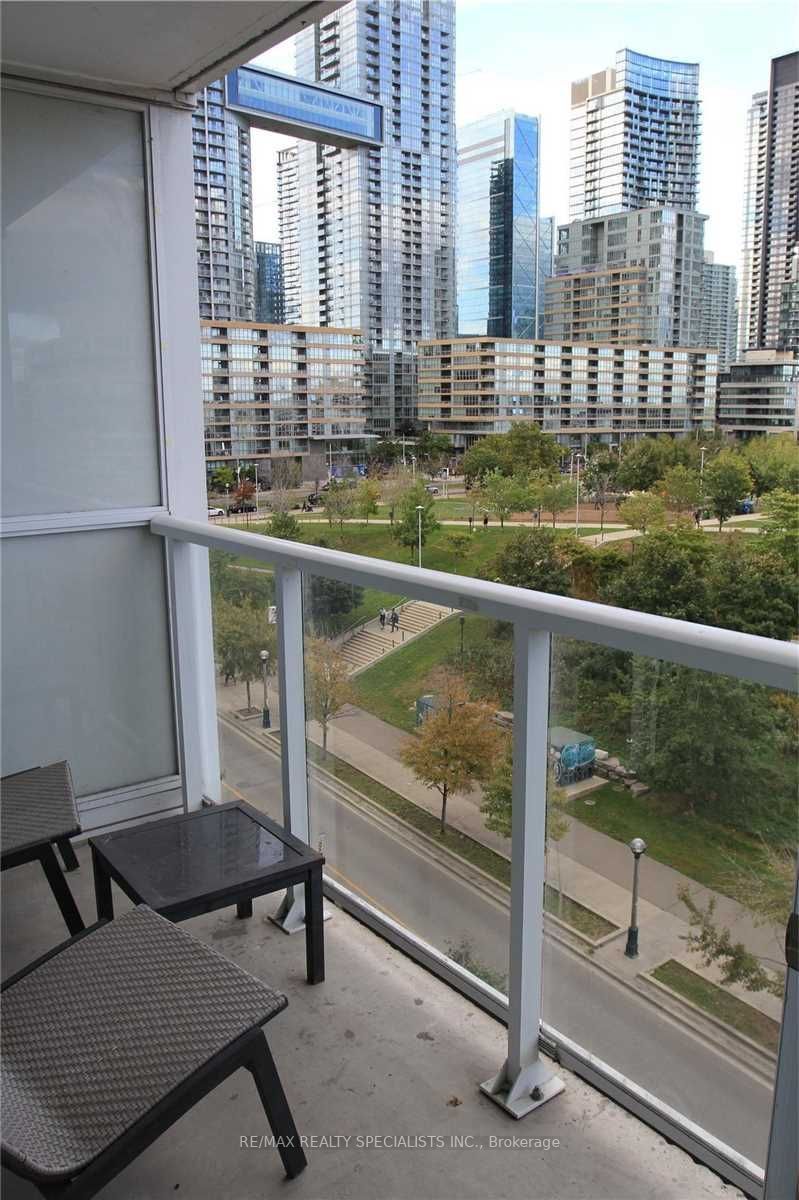 75 Queens Wharf Rd, #707