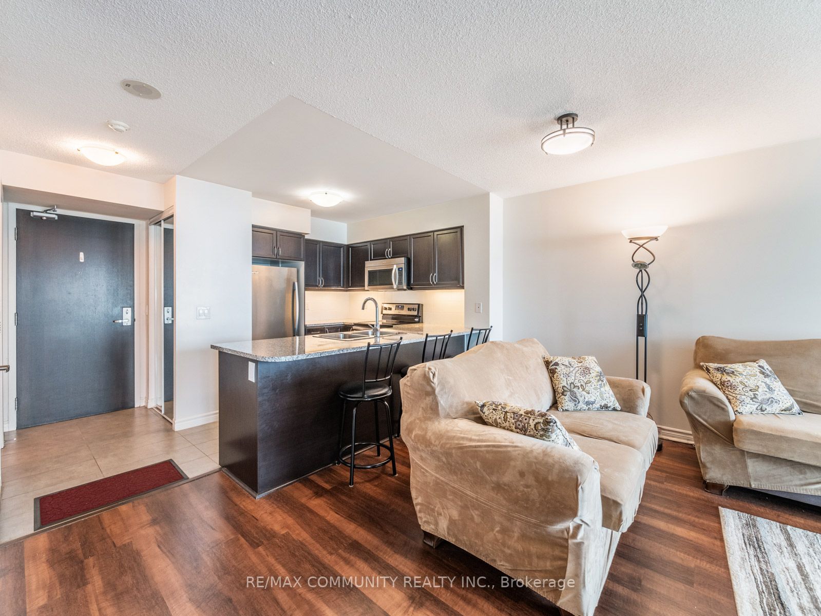 19 Grand Trunk Cres, #3612
