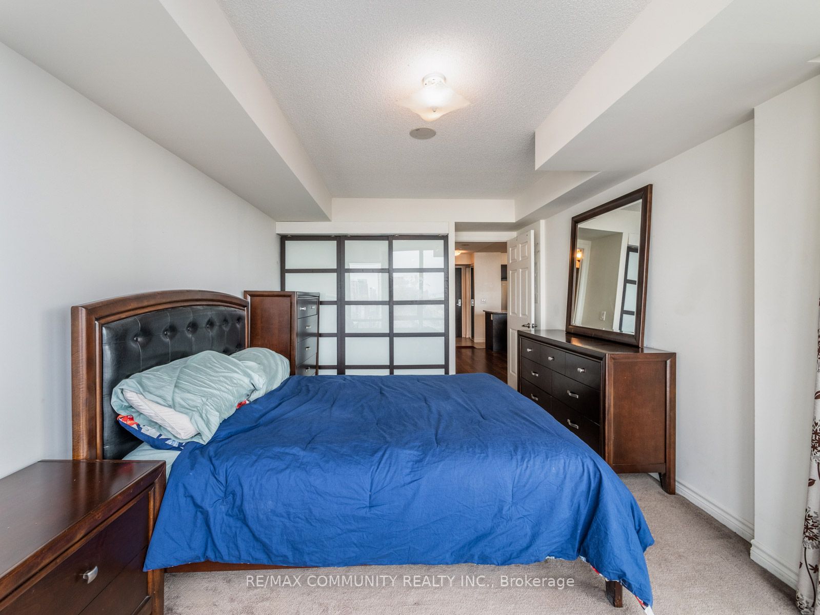 19 Grand Trunk Cres, #3612