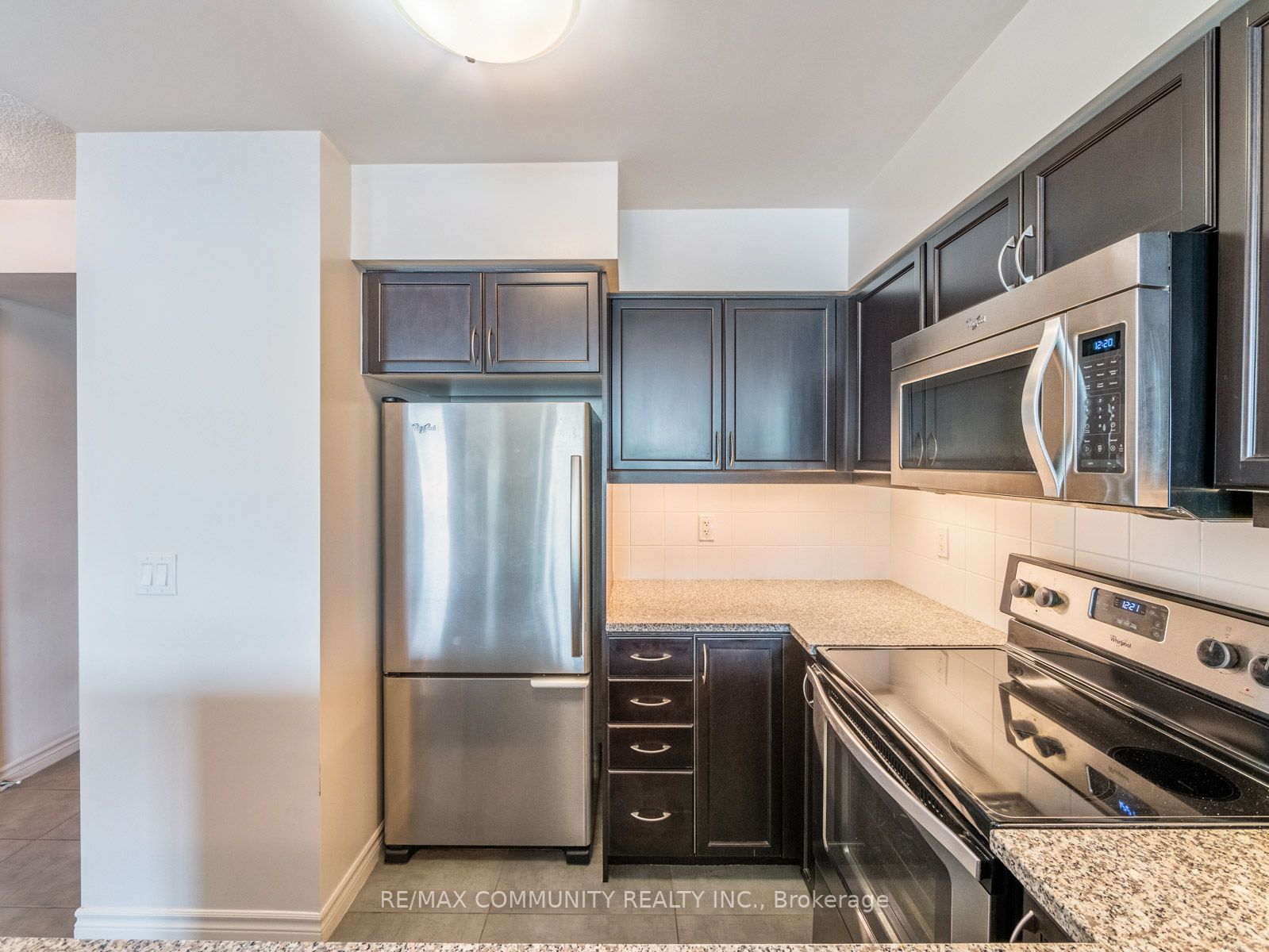 19 Grand Trunk Cres, #3612