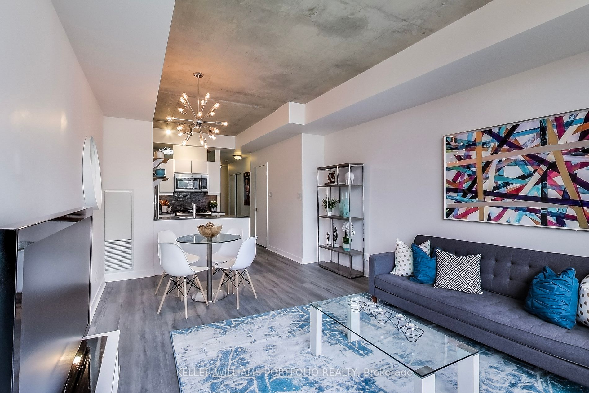 127 Queen Street E #507