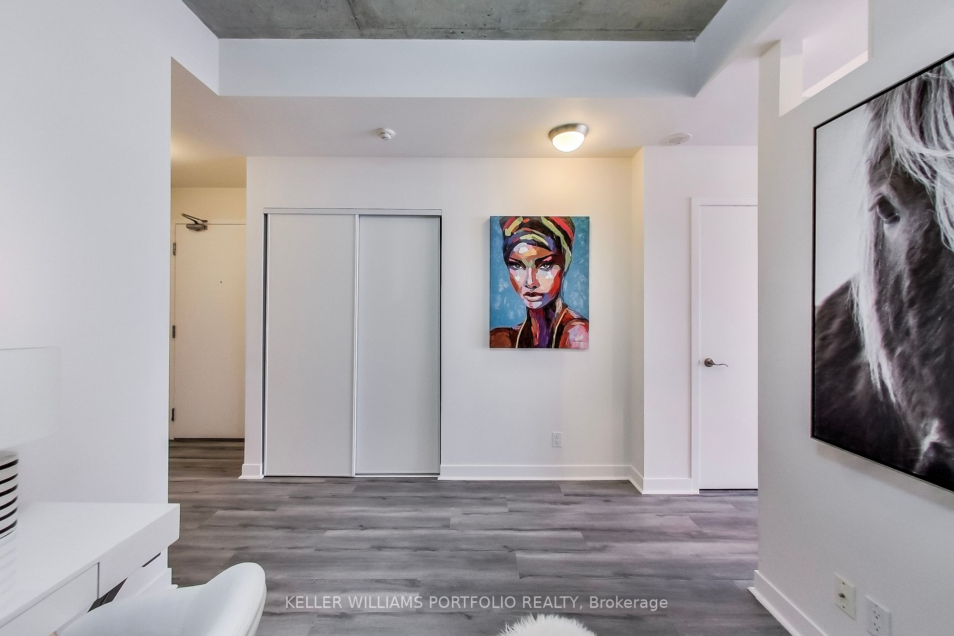 127 Queen Street E #507