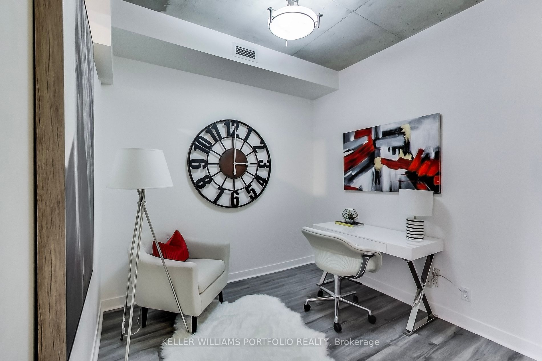 127 Queen Street E #507