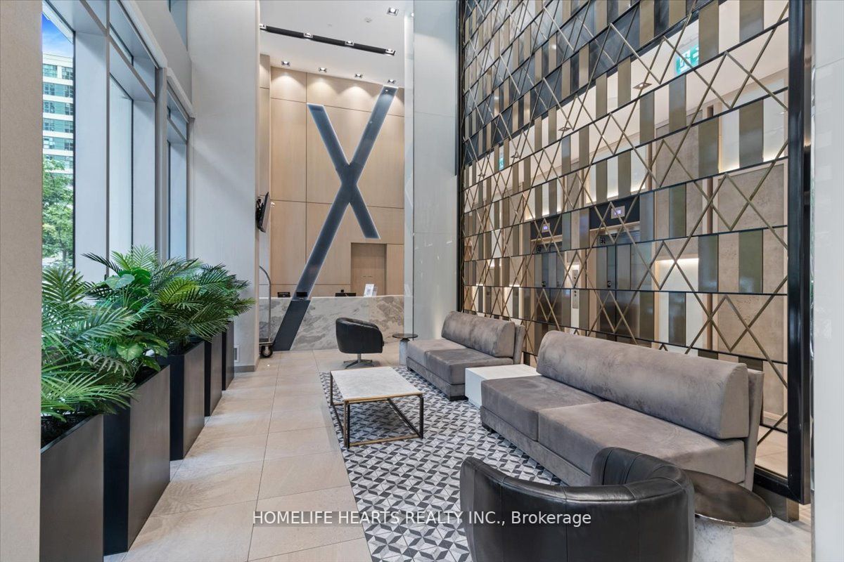 77 Mutual St, #3104