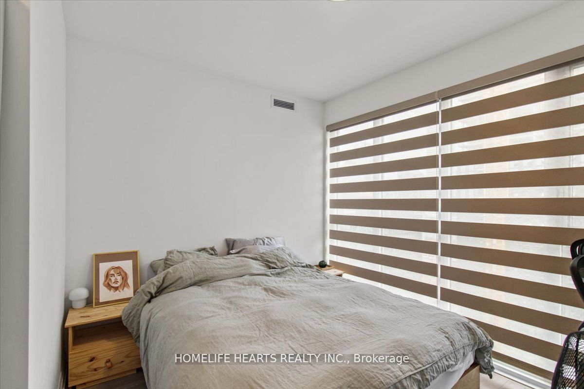 77 Mutual St, #3104