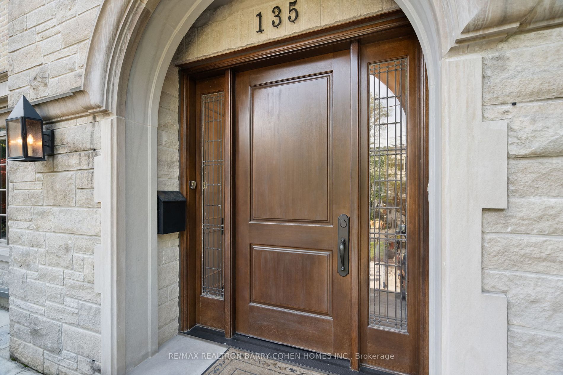 135 Rochester Avenue