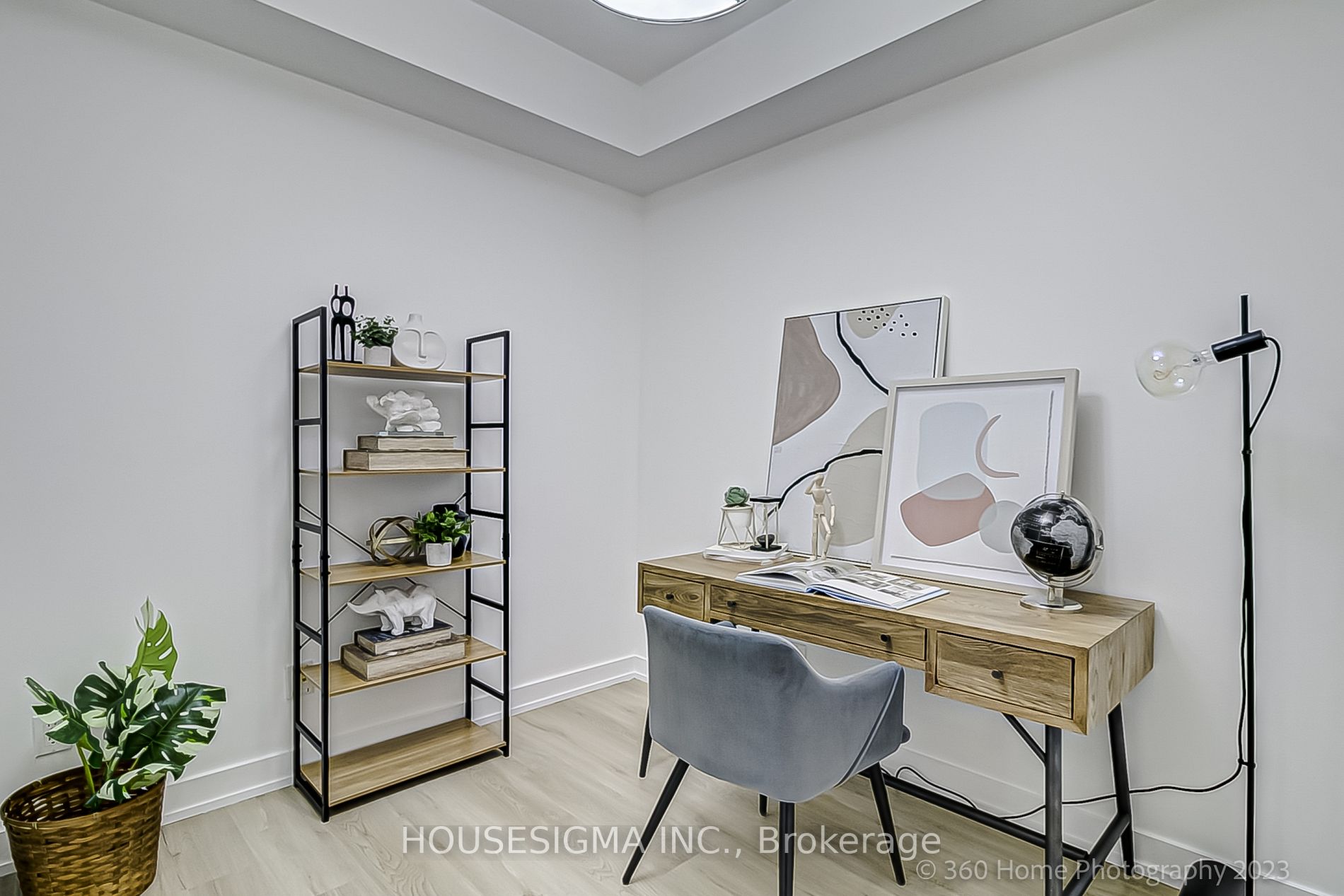 438 King St W, #512
