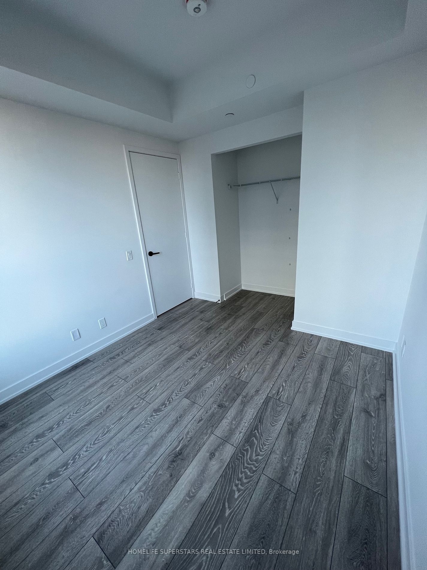108 Peter St, #826