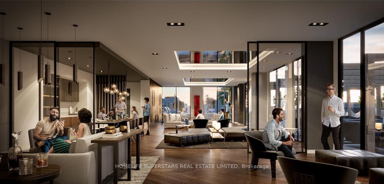 108 Peter St, #826