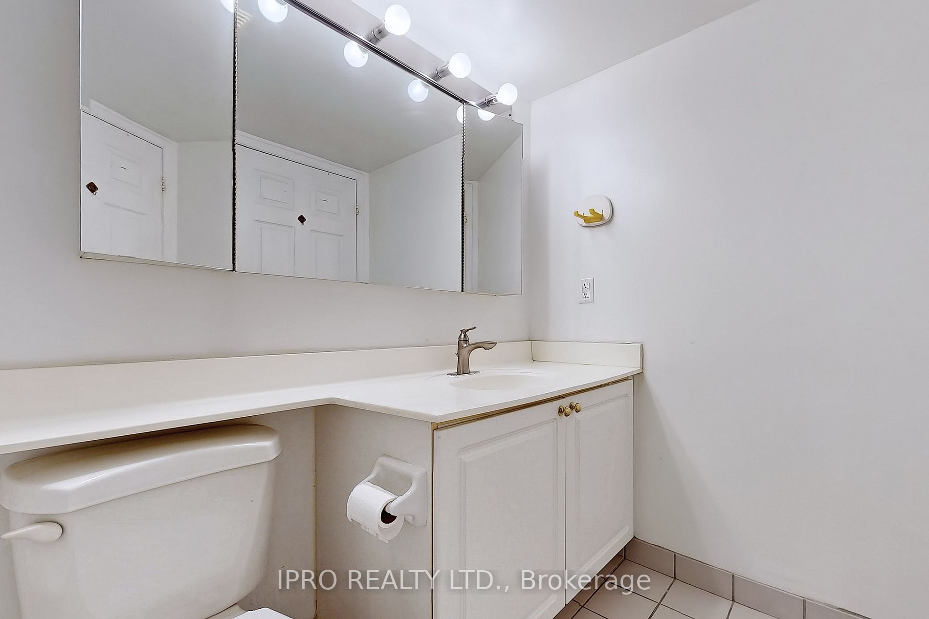 3 Pemberton Ave, #1205