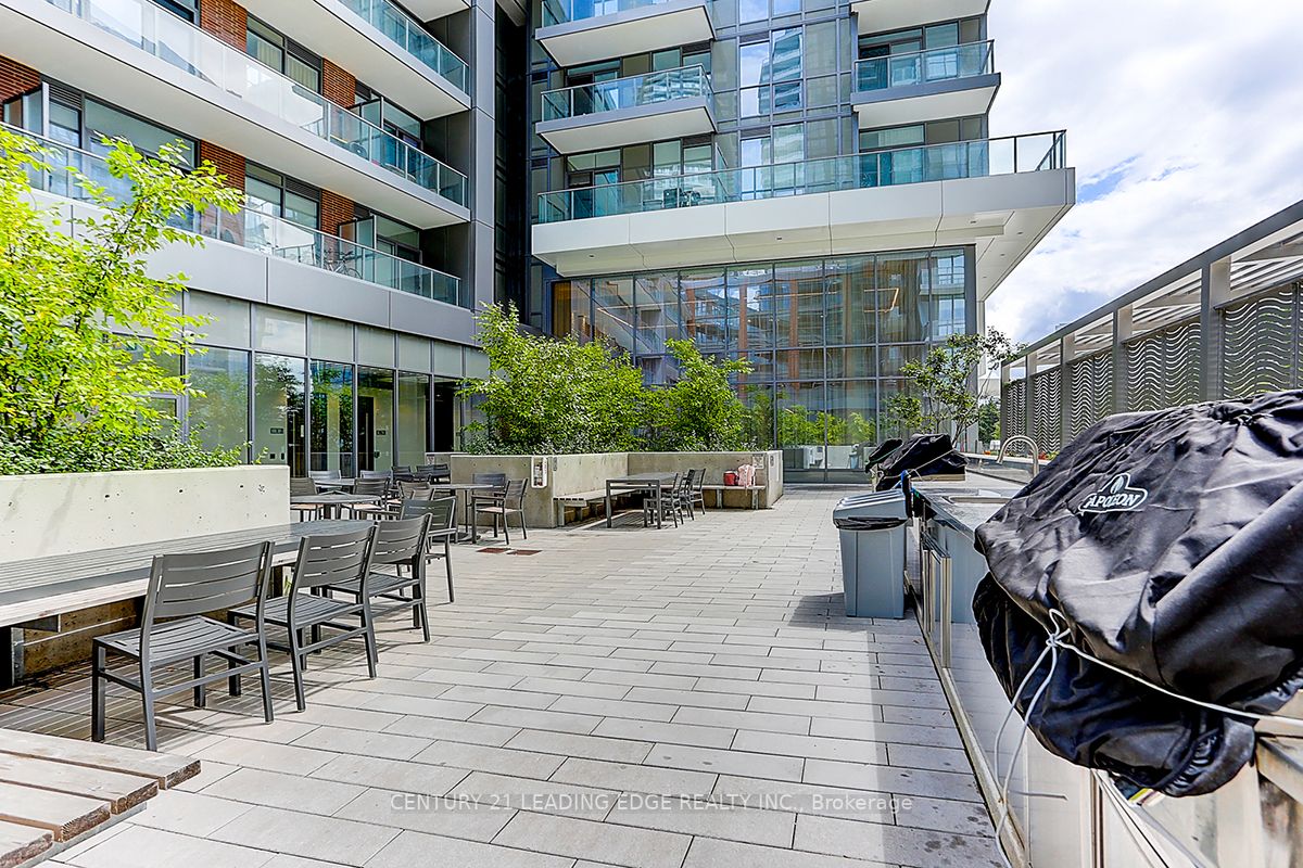 38 Forest Manor Rd, #506