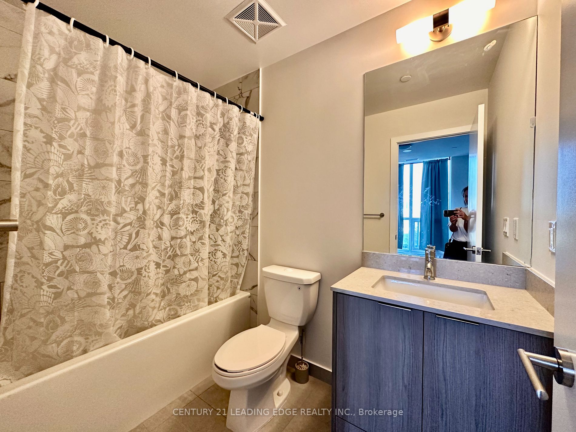 38 Forest Manor Rd, #506