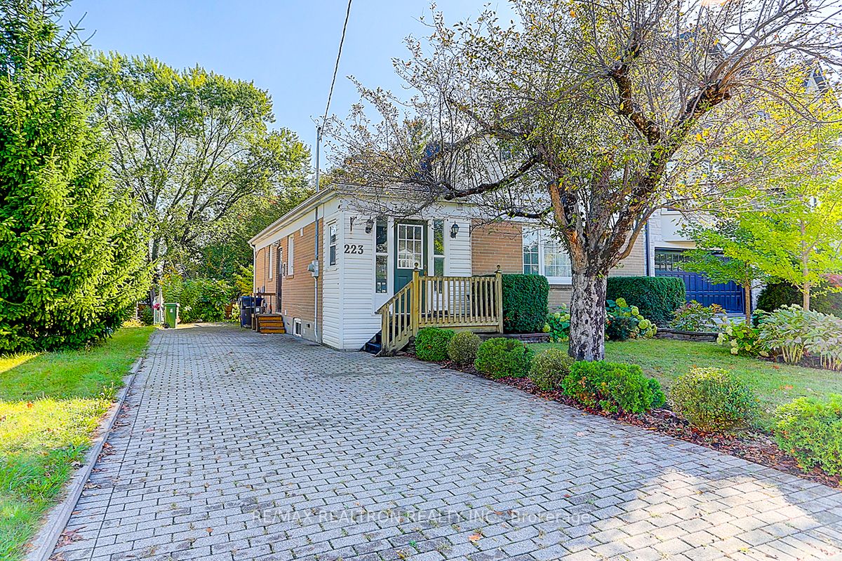 223 Willowdale Avenue