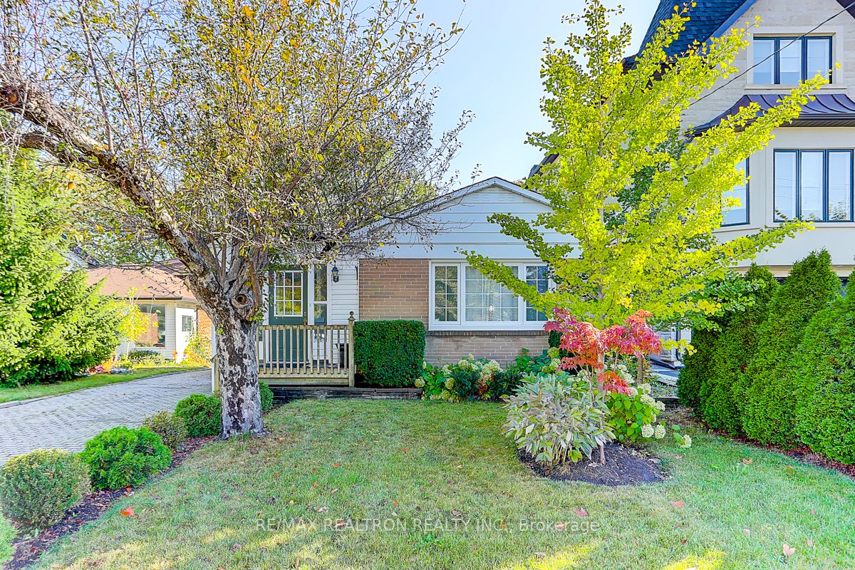 223 Willowdale Avenue