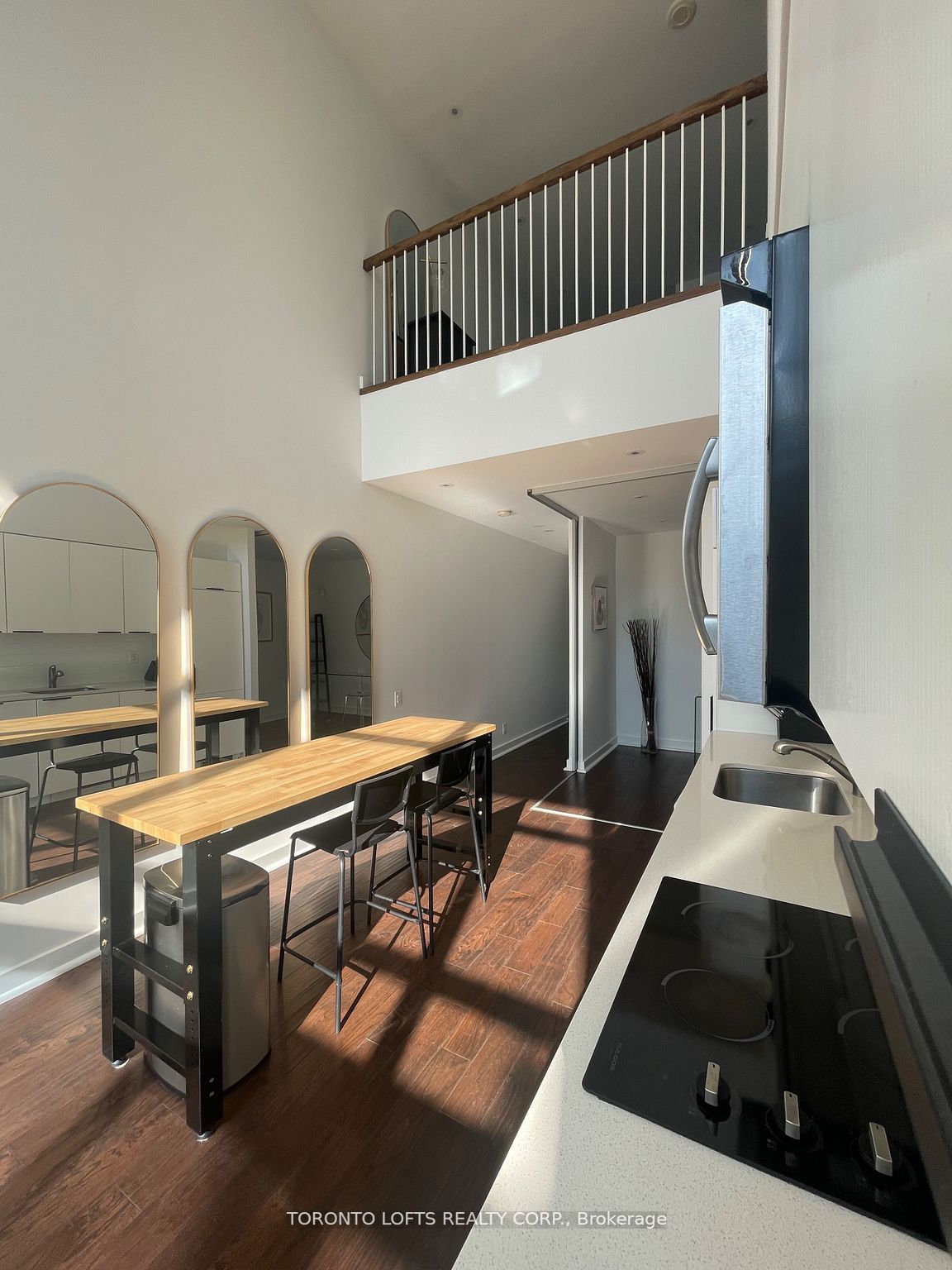5 Hanna Avenue #108
