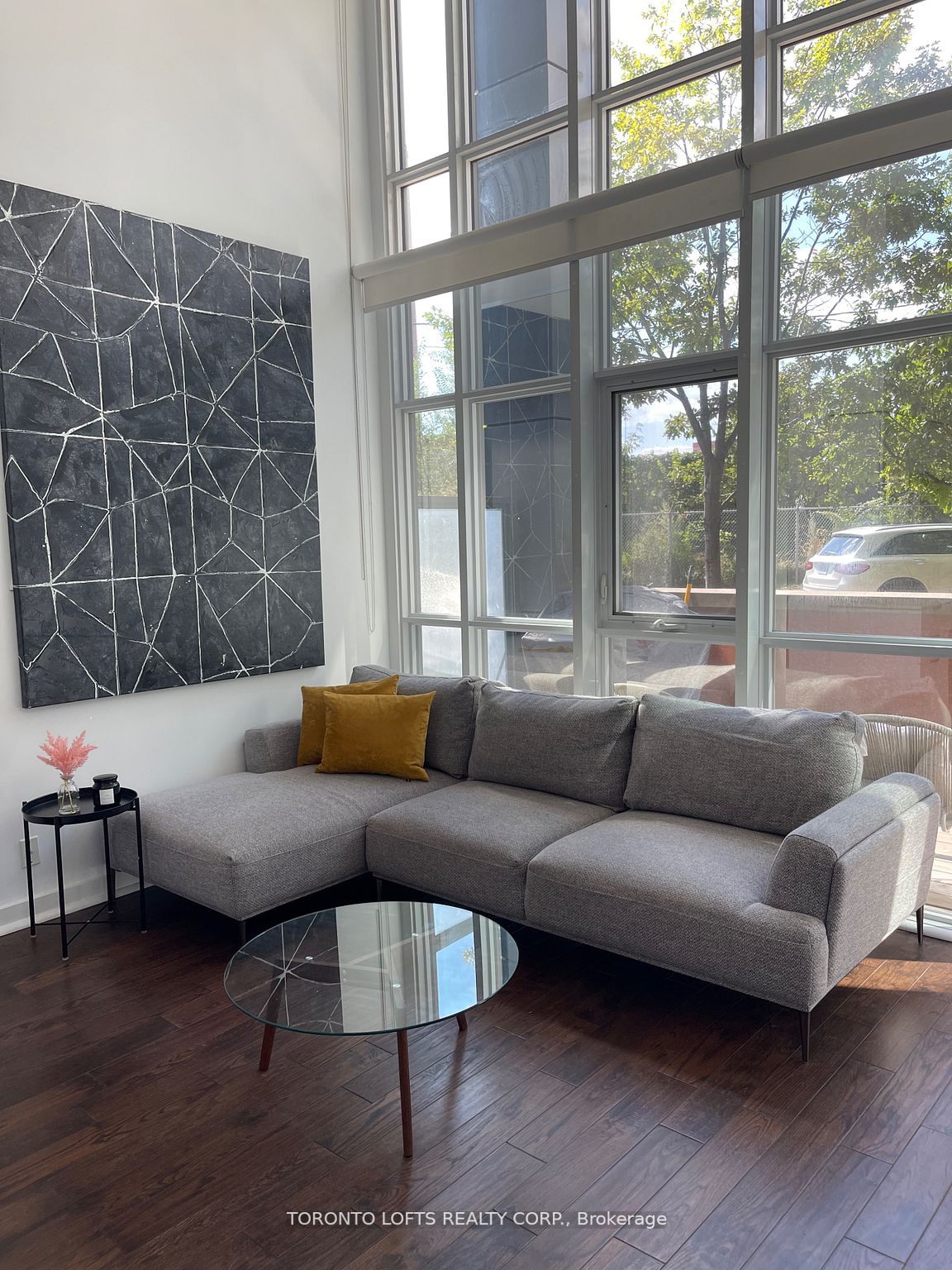 5 Hanna Avenue #108