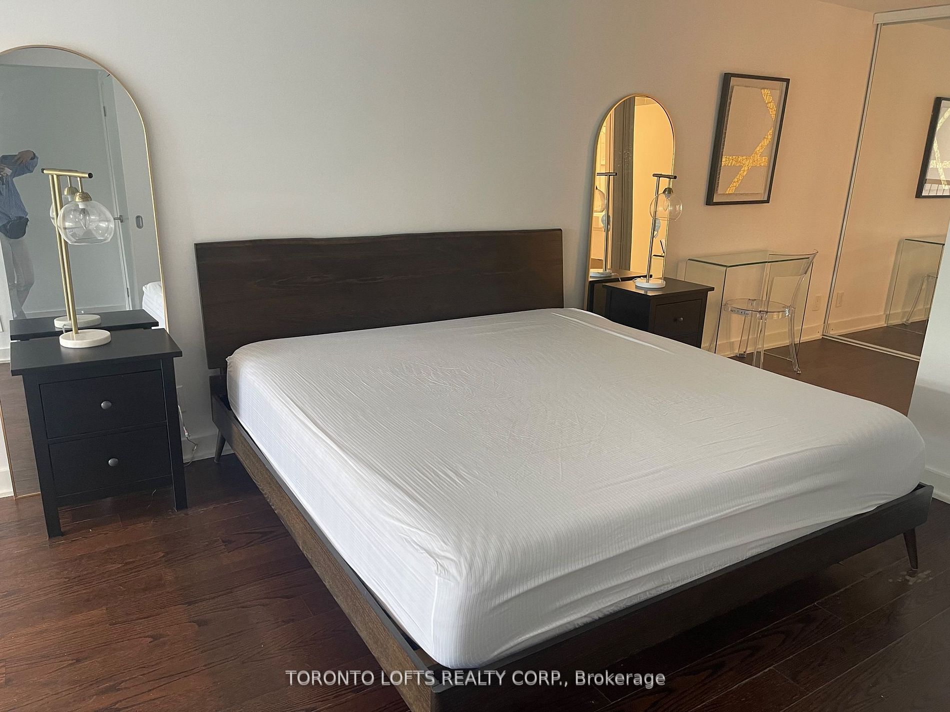 5 Hanna Avenue #108