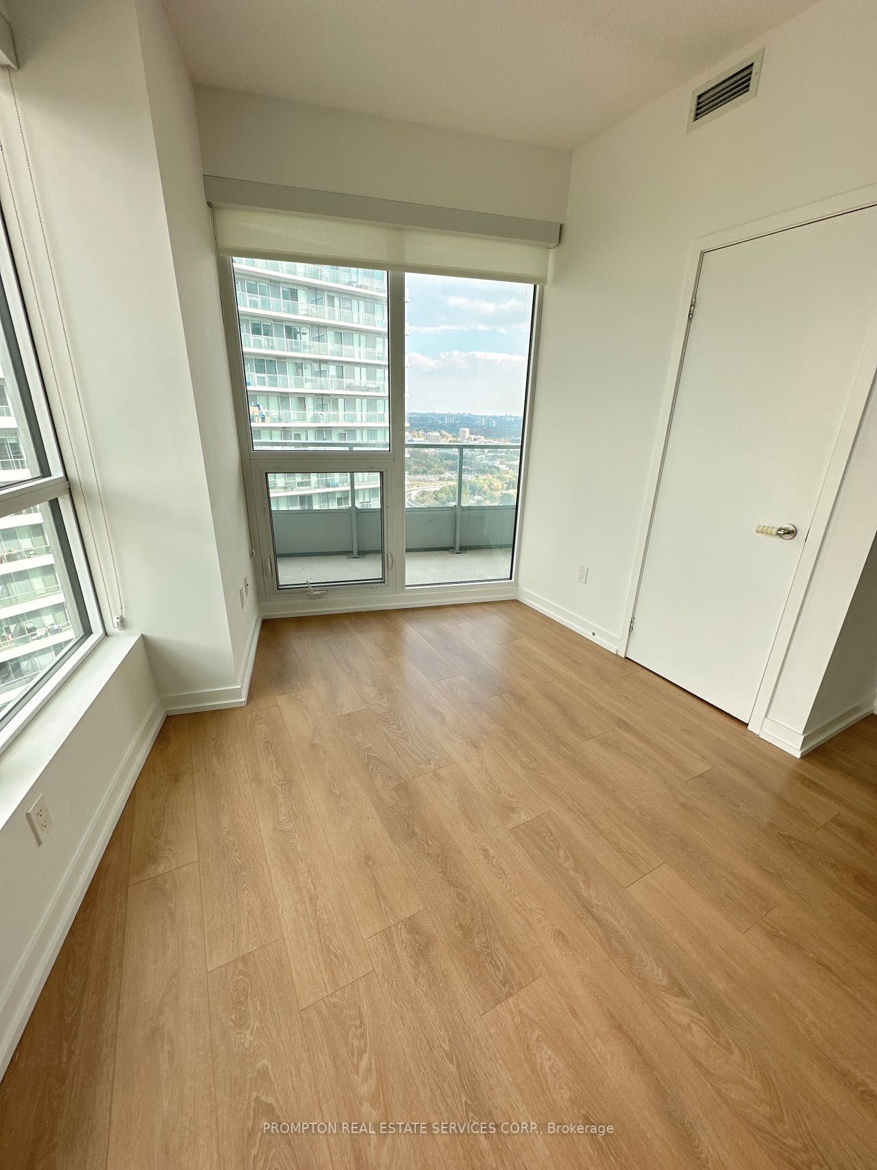 115 Mcmahon Dr, #3305