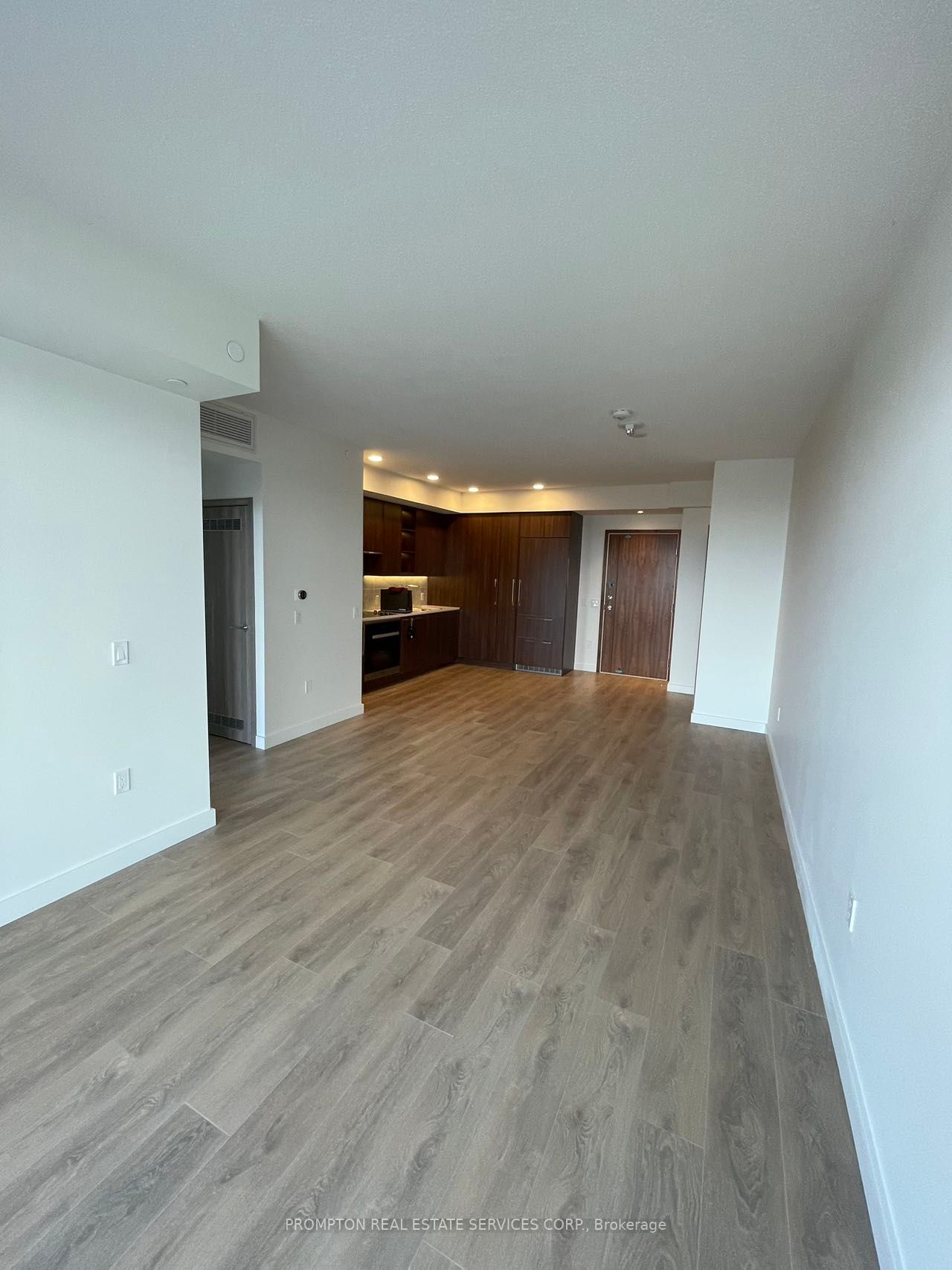 95 Mcmahon Dr, #3708