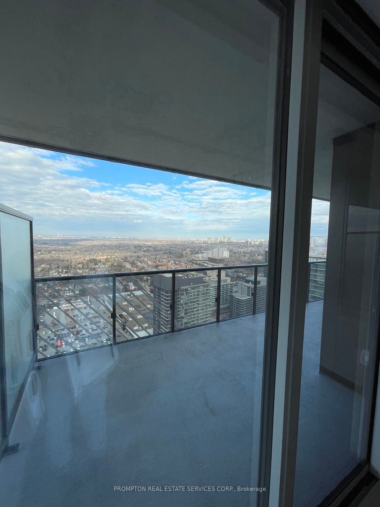 95 Mcmahon Dr, #3708