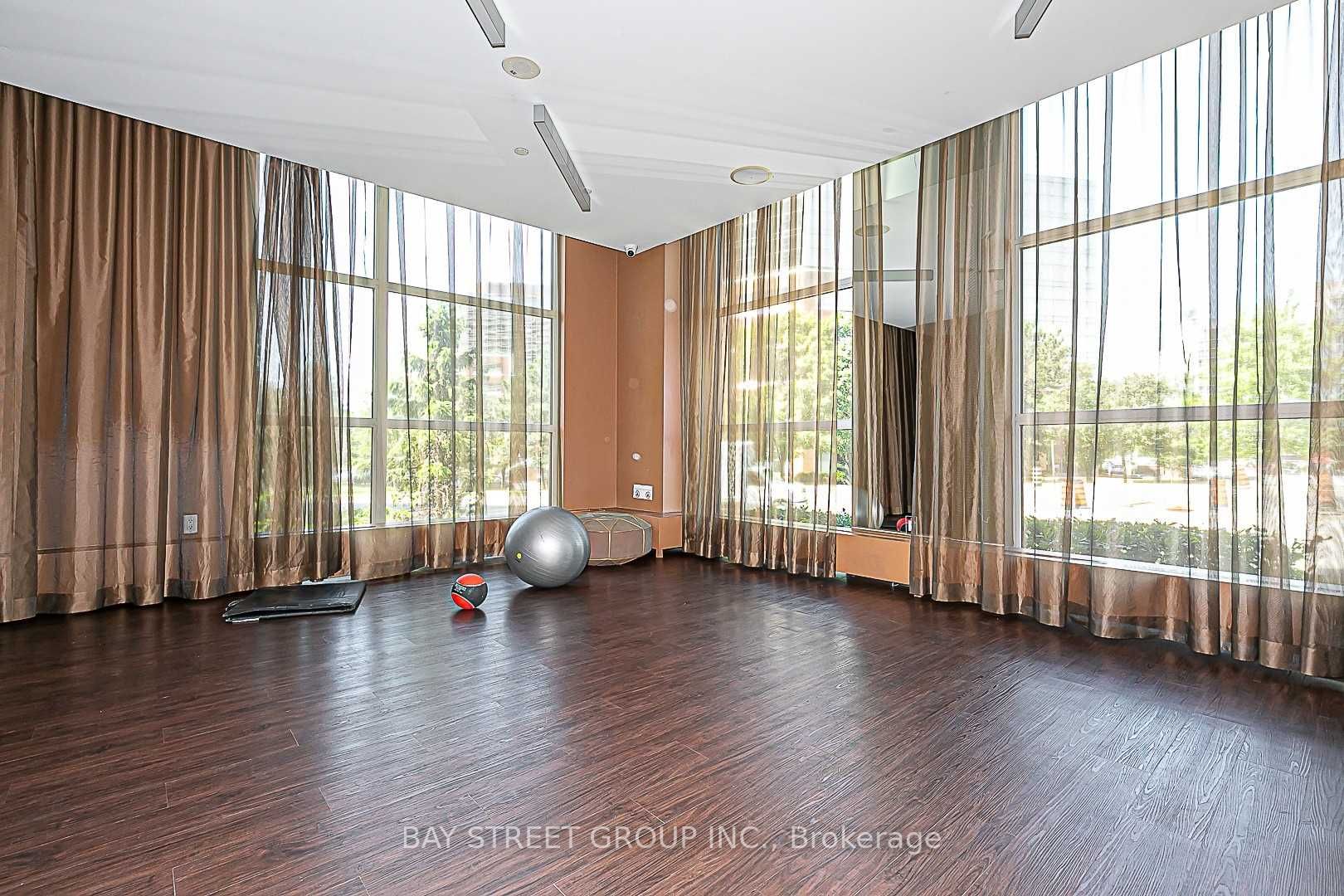 30 Herons Hill Way, #2207