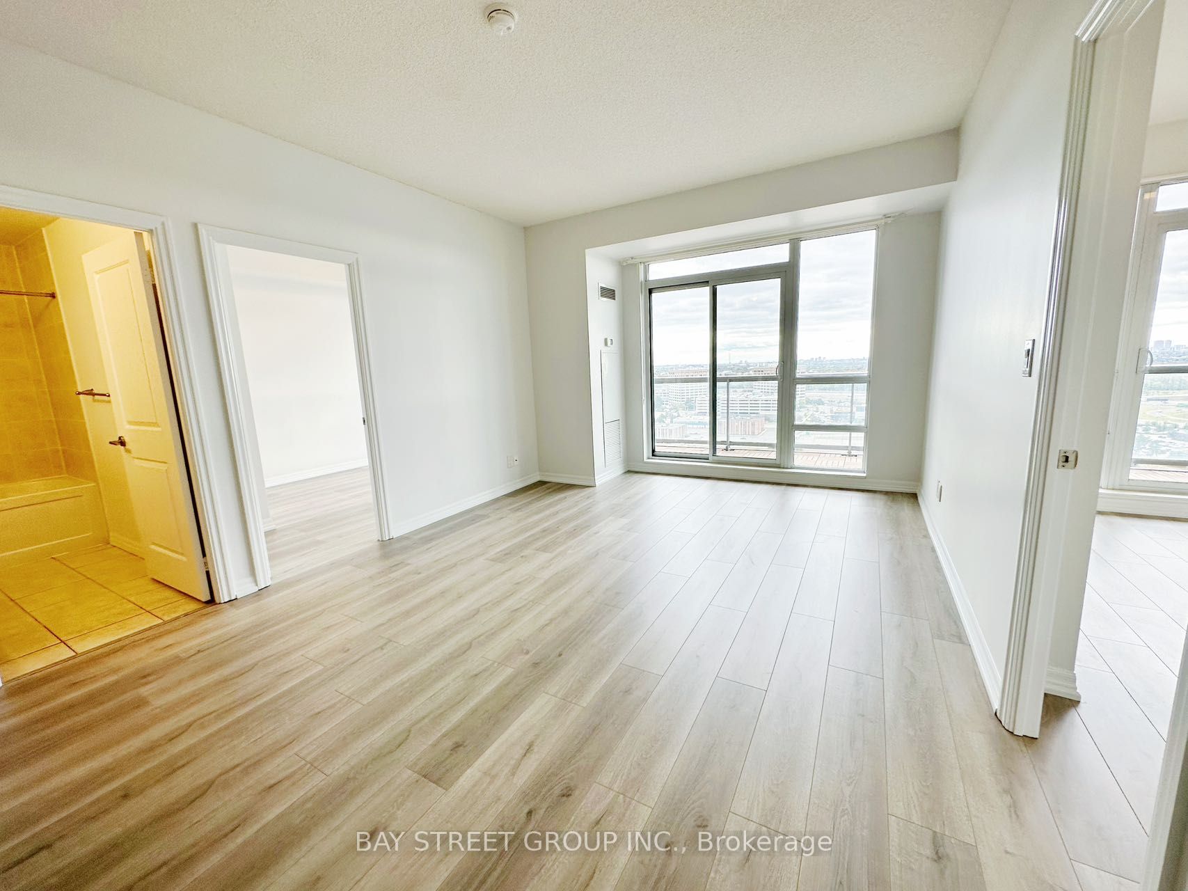 30 Herons Hill Way, #2207