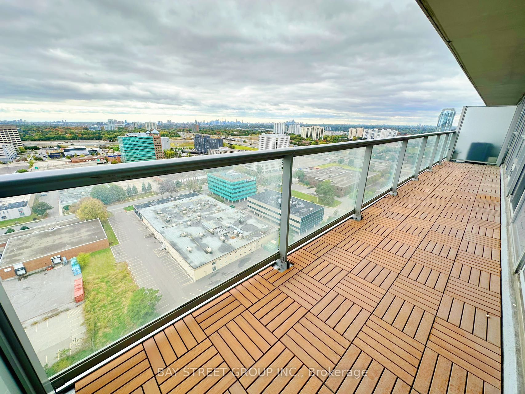 30 Herons Hill Way, #2207