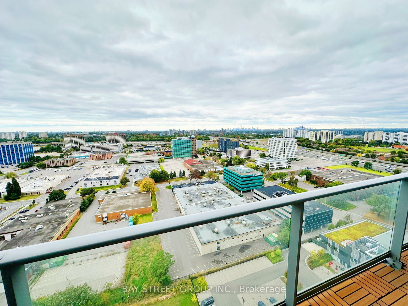 30 Herons Hill Way, #2207
