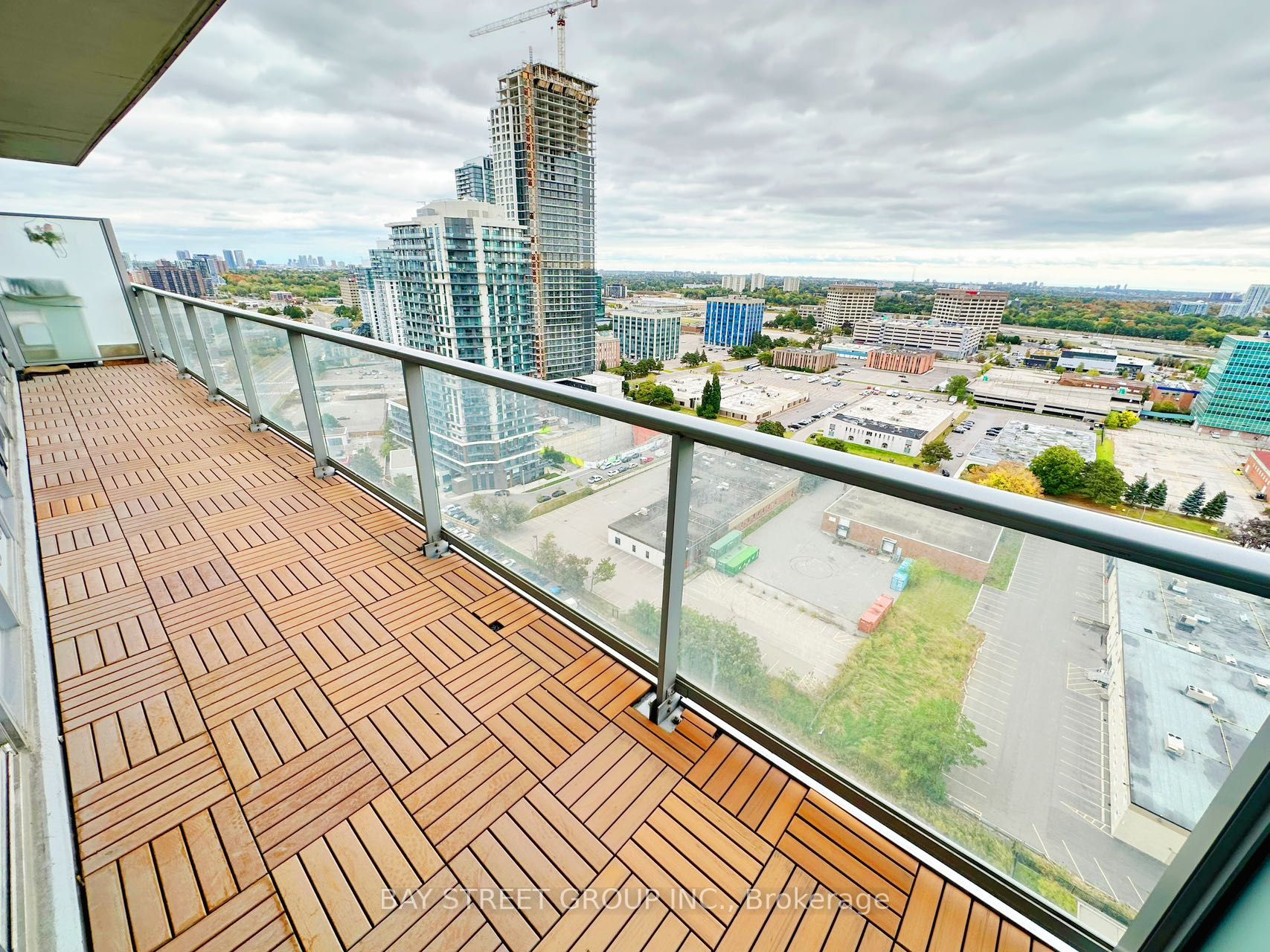 30 Herons Hill Way, #2207
