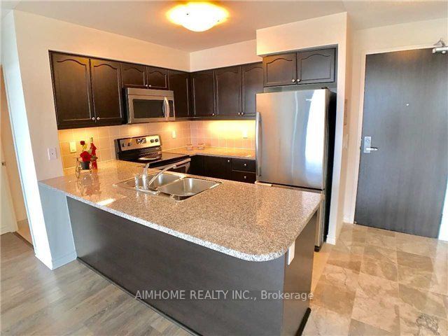 25 Lower Simcoe St, #1517
