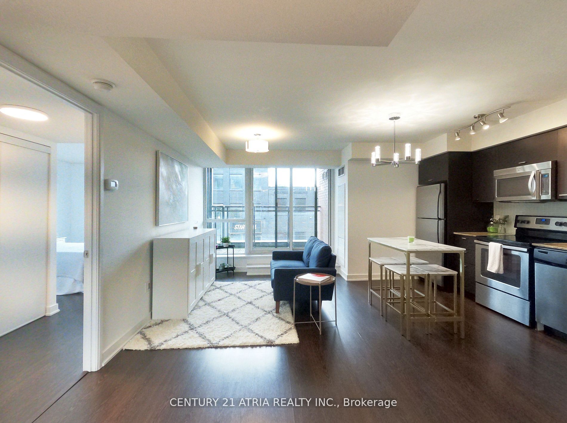 775 King St W, #212