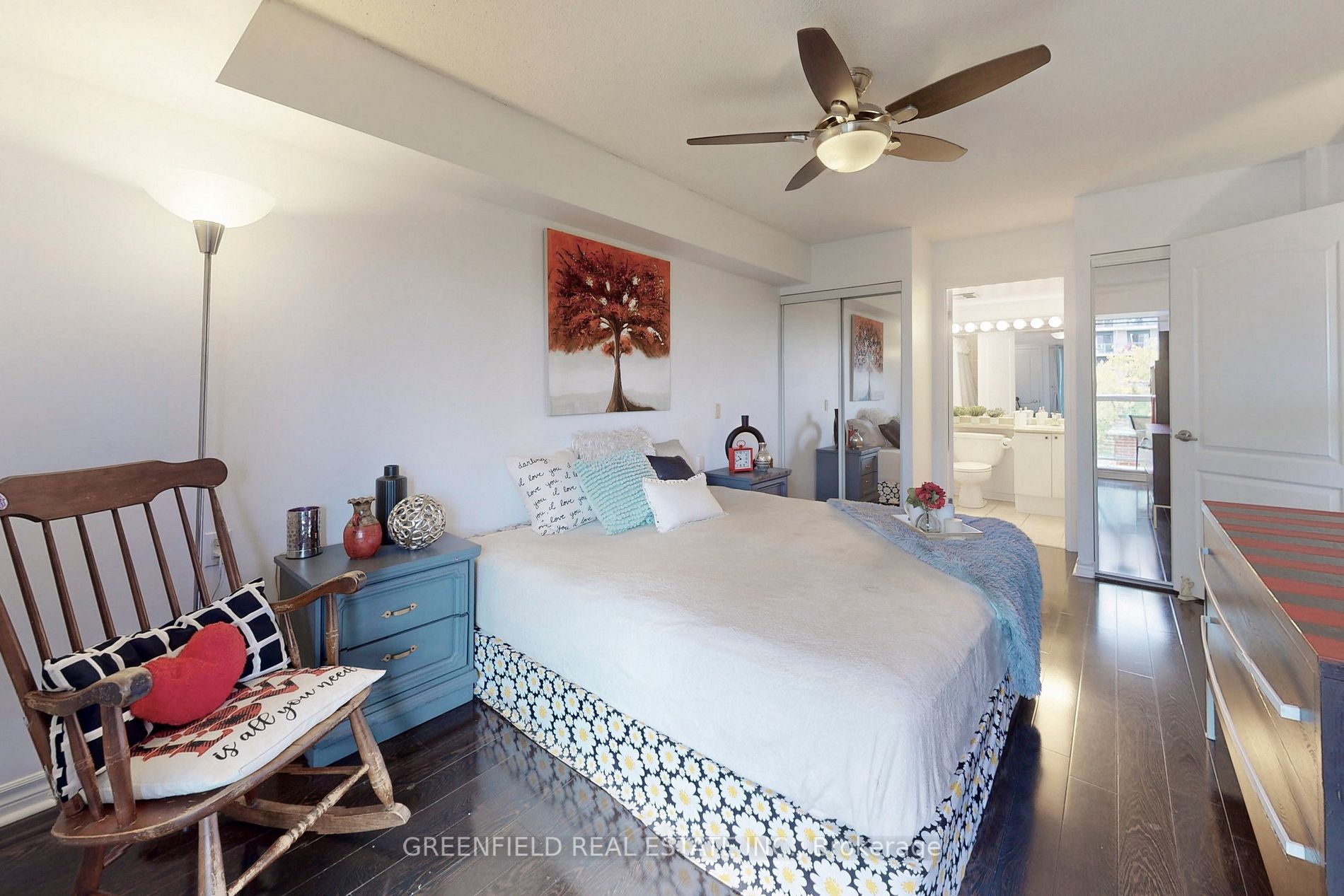 890 Sheppard Ave W, #204