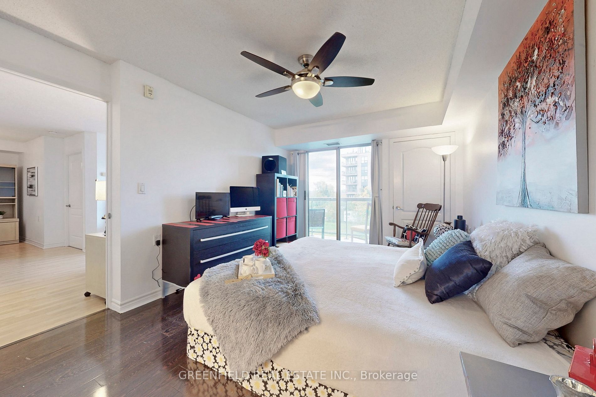 890 Sheppard Ave W, #204