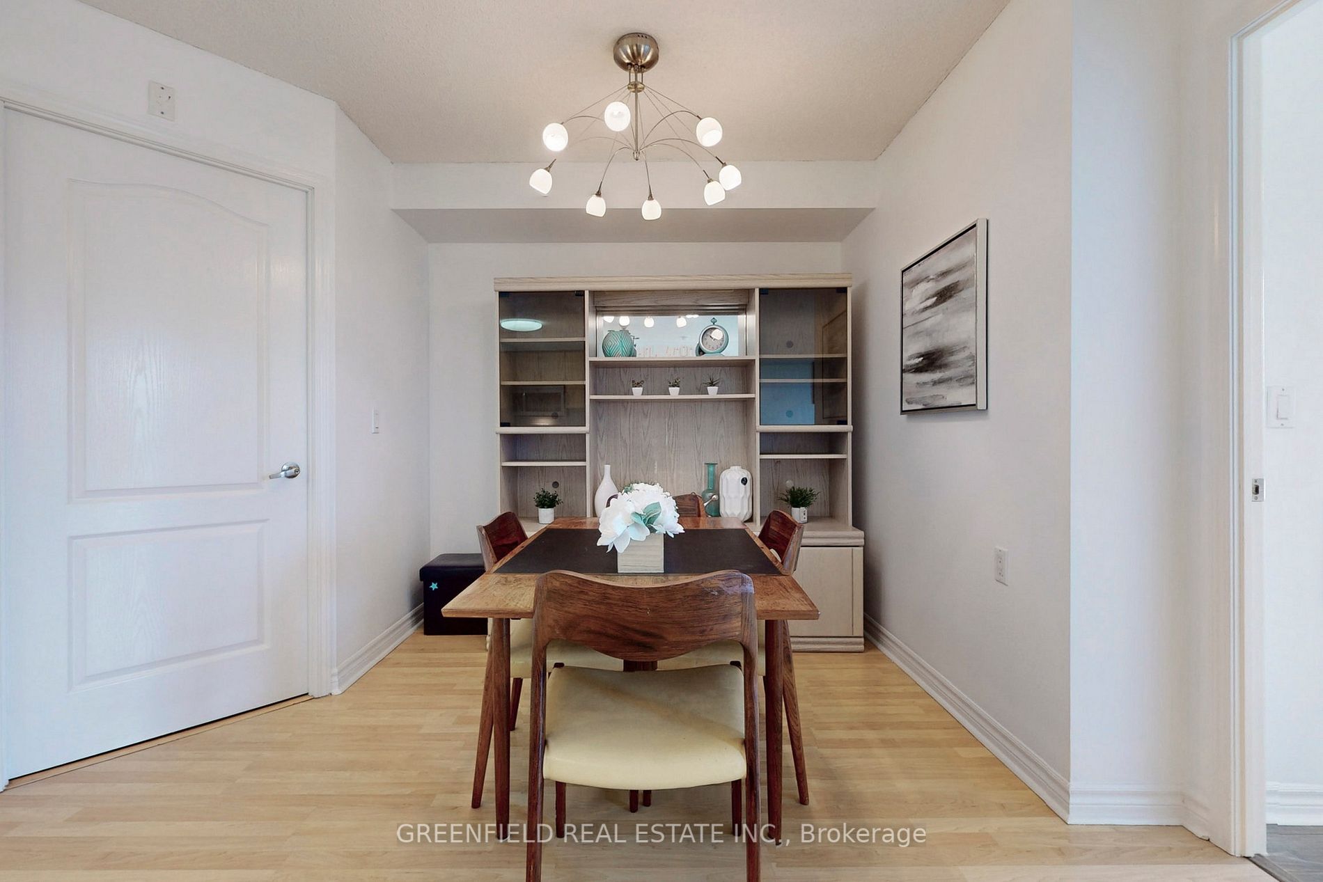 890 Sheppard Ave W, #204
