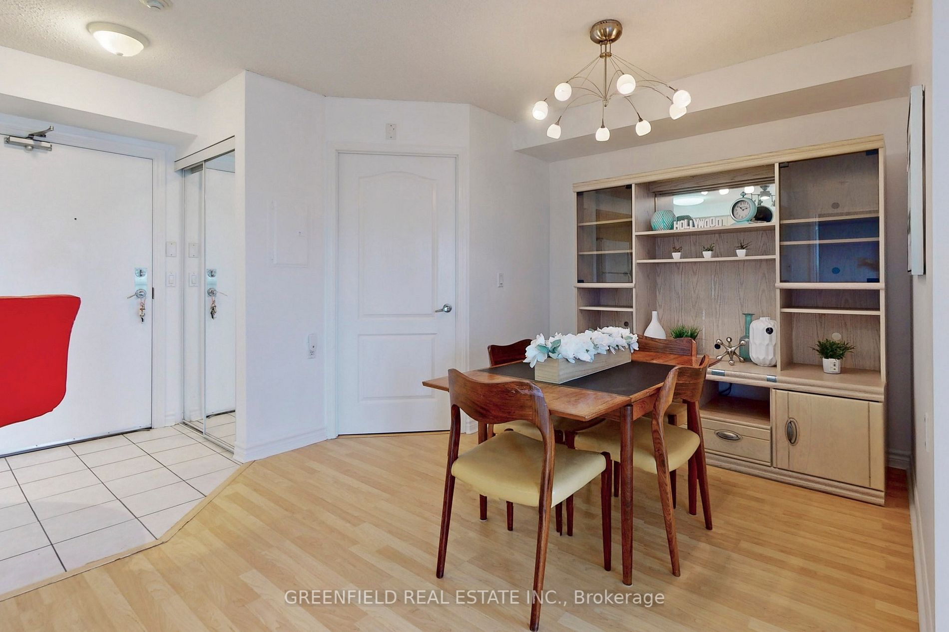 890 Sheppard Ave W, #204