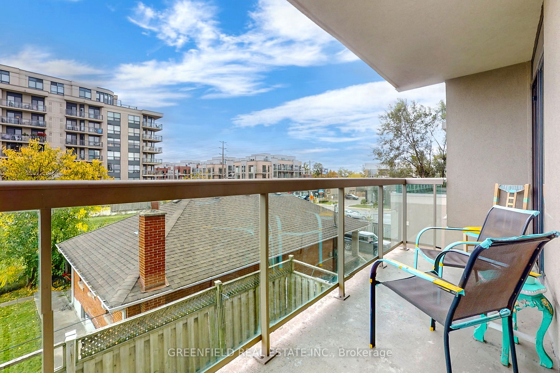 890 Sheppard Ave W, #204