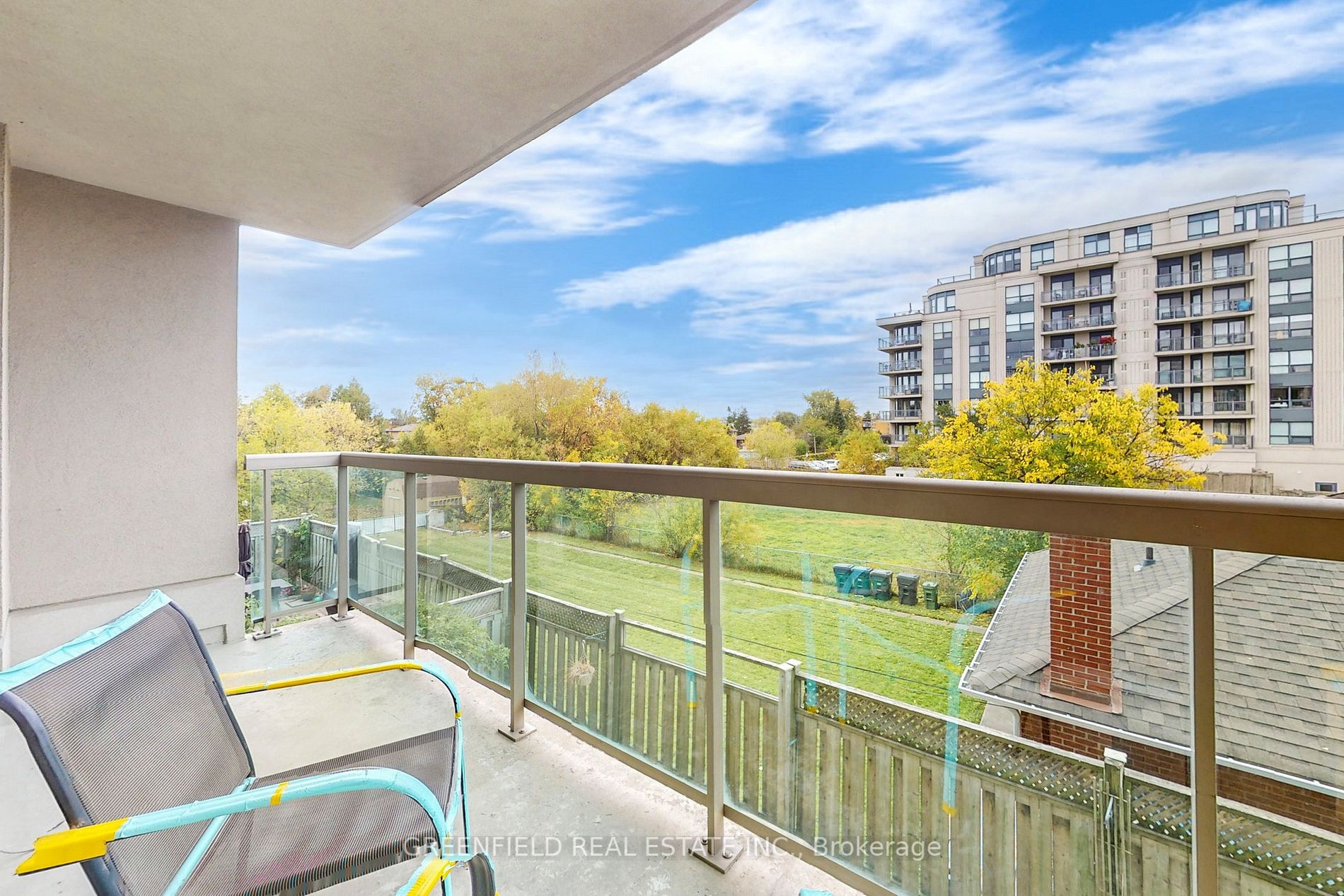 890 Sheppard Ave W, #204
