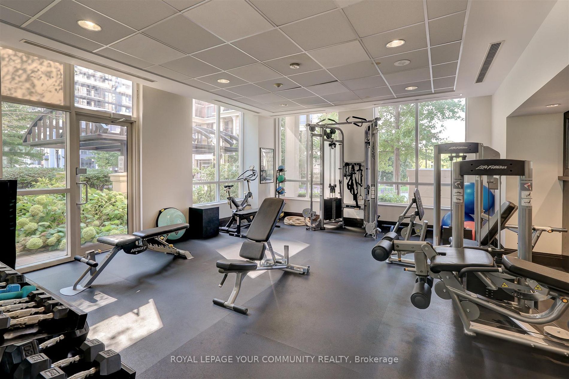 1105 Leslie St, #1102