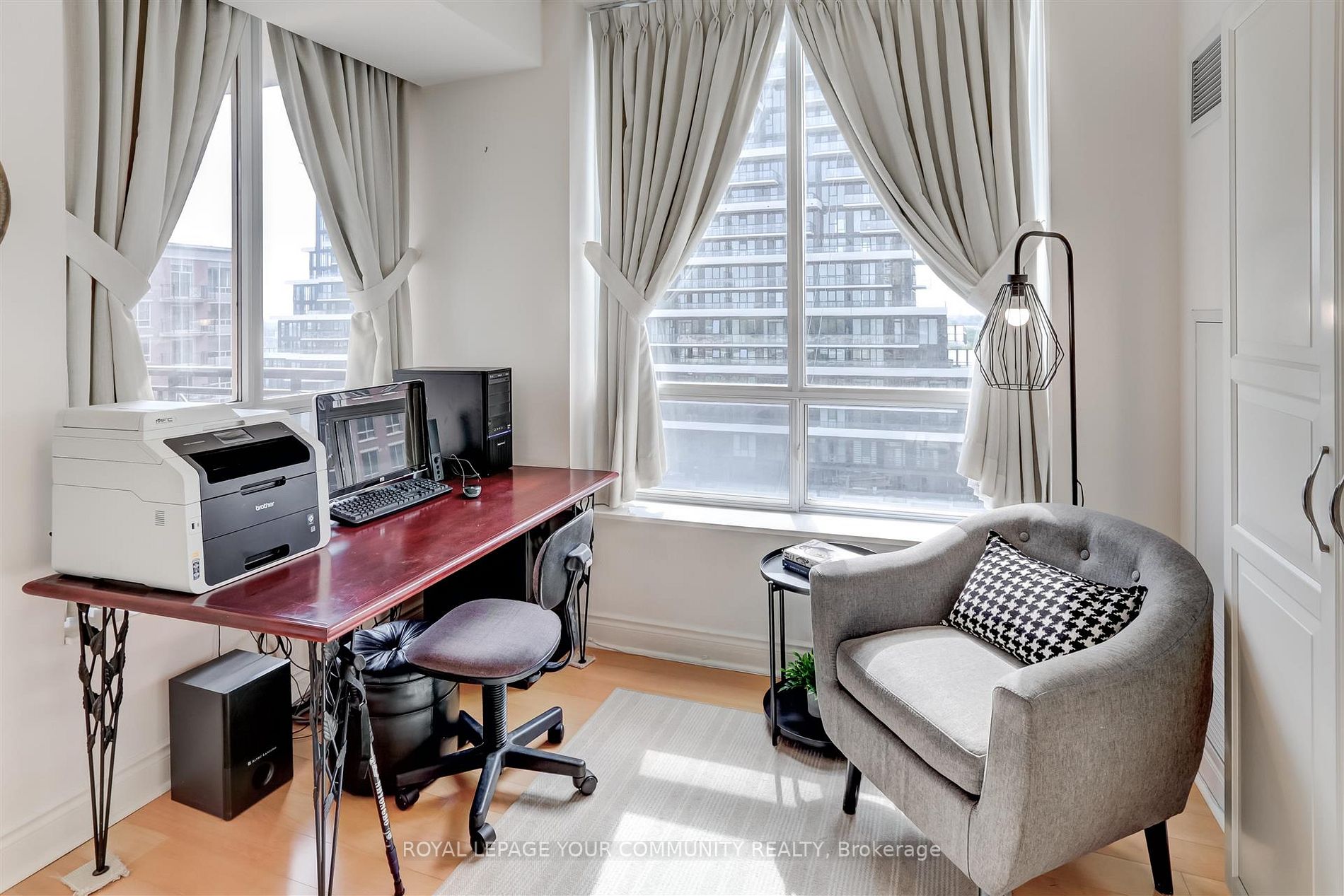 1105 Leslie St, #1102