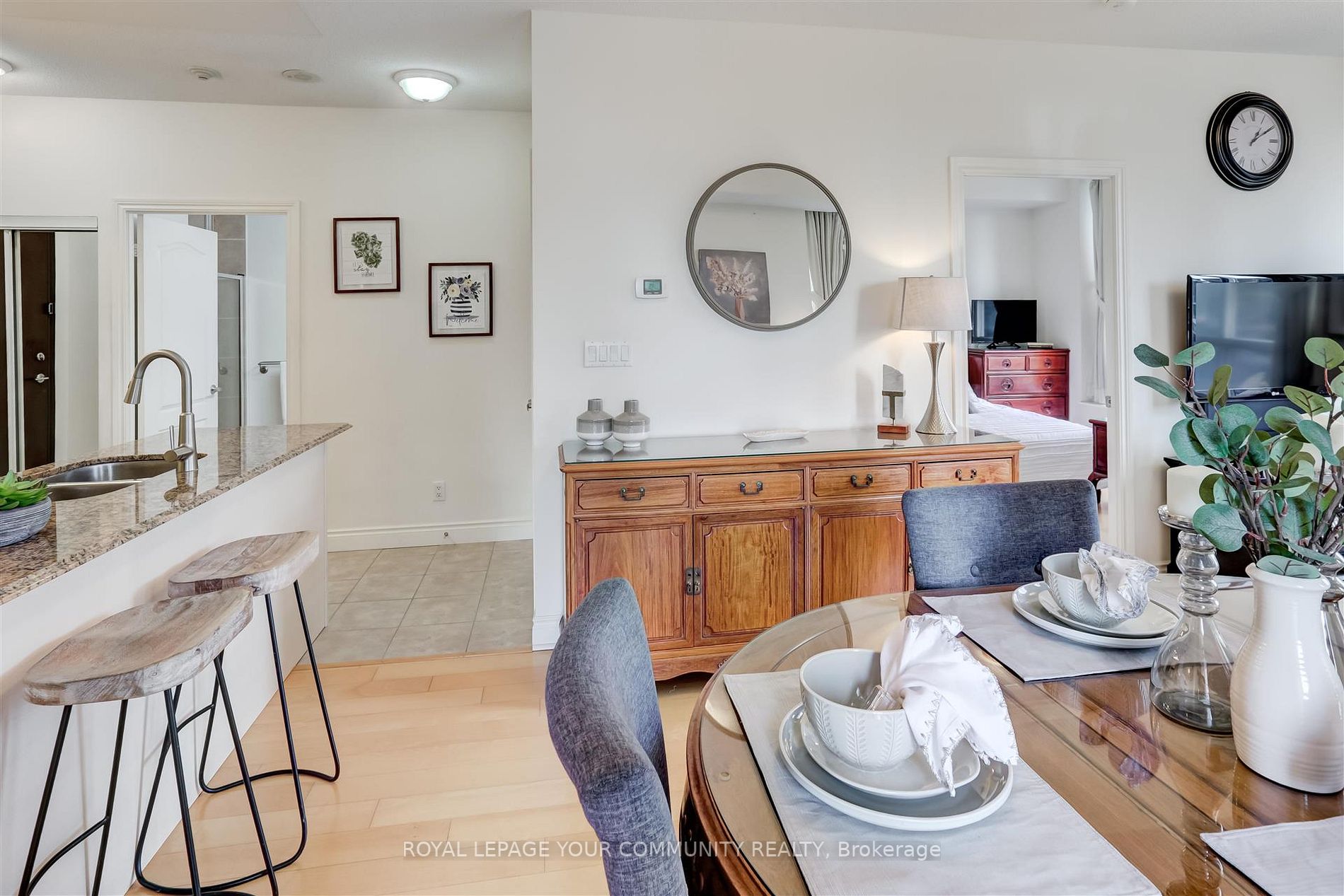 1105 Leslie St, #1102