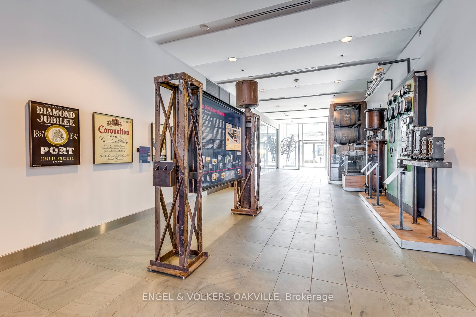 33 Mill St, #214
