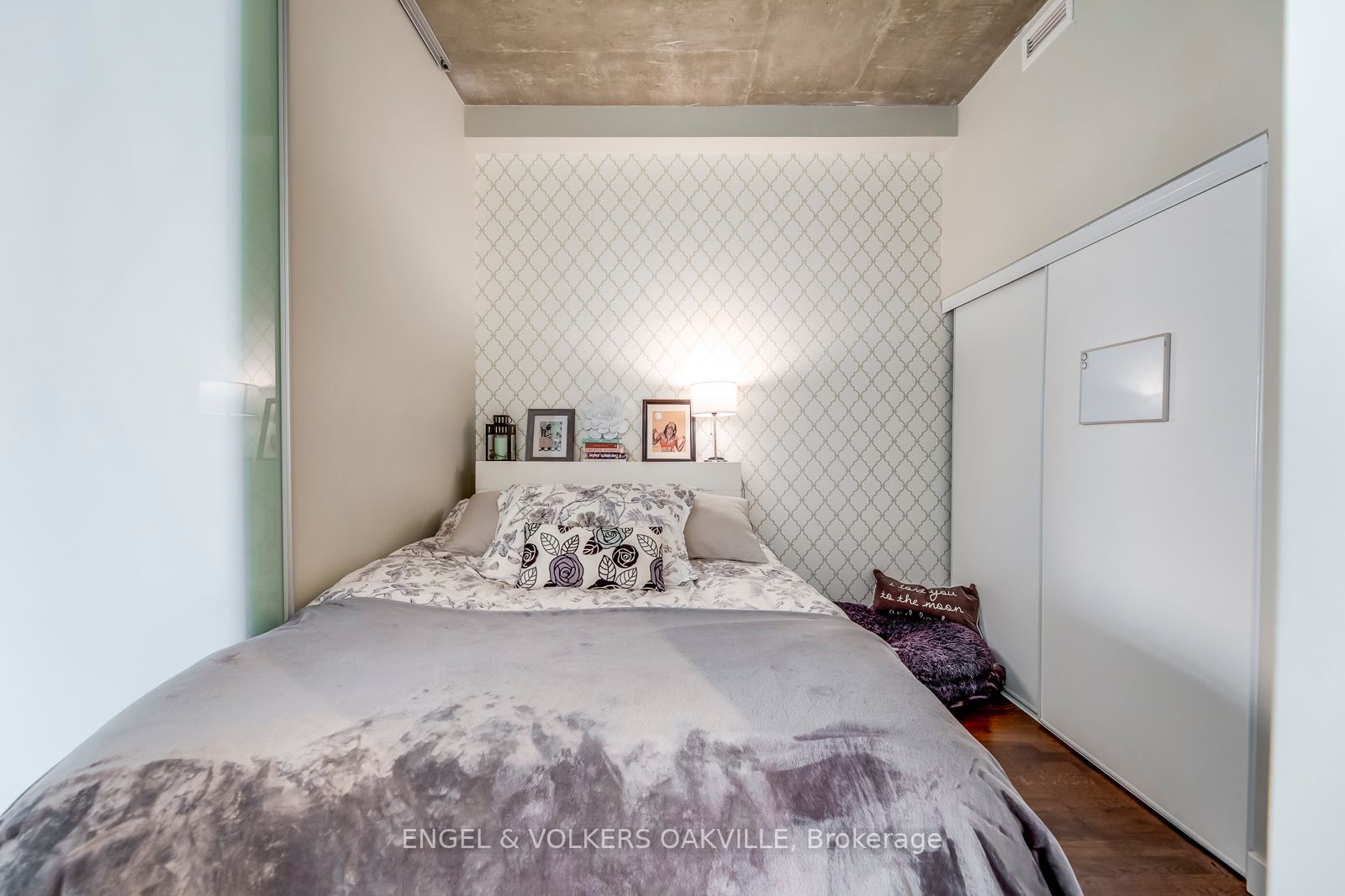 33 Mill St, #214