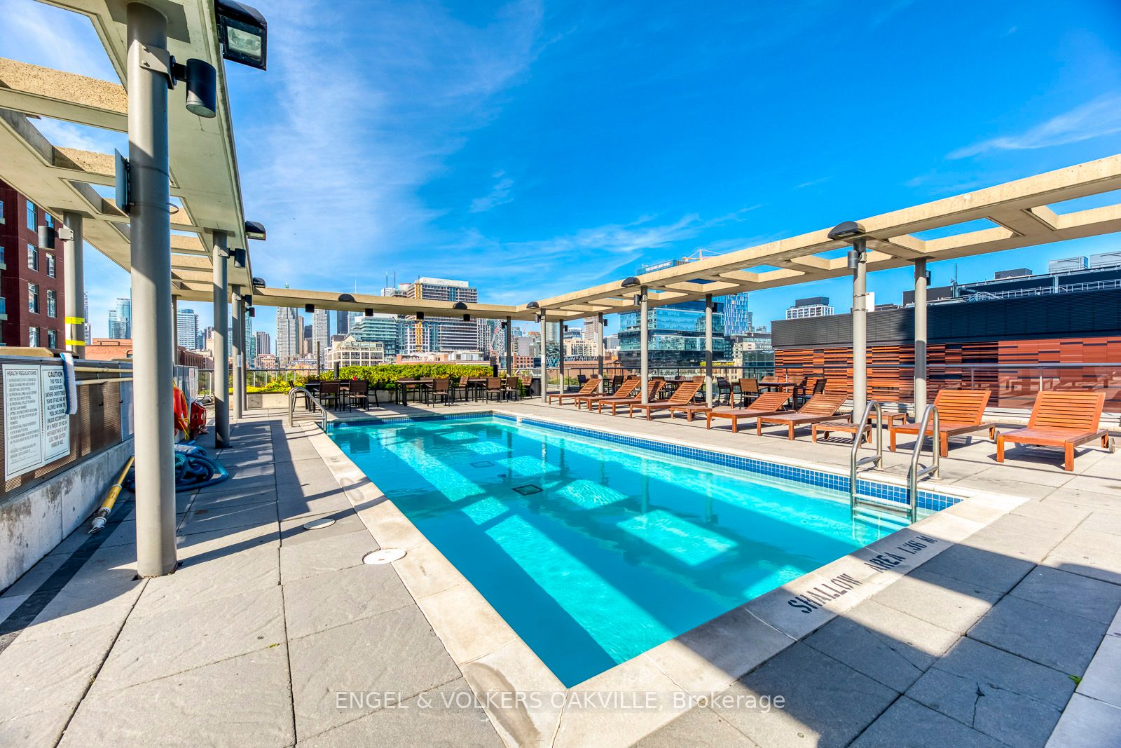 33 Mill St, #214