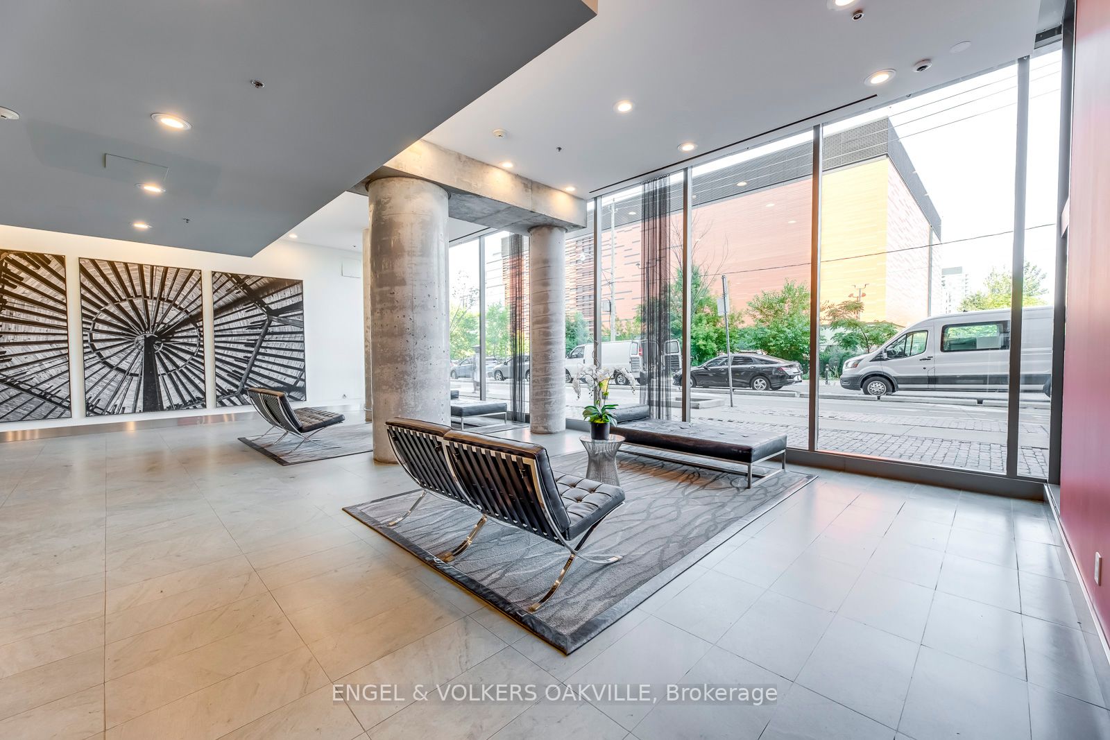 33 Mill St, #214