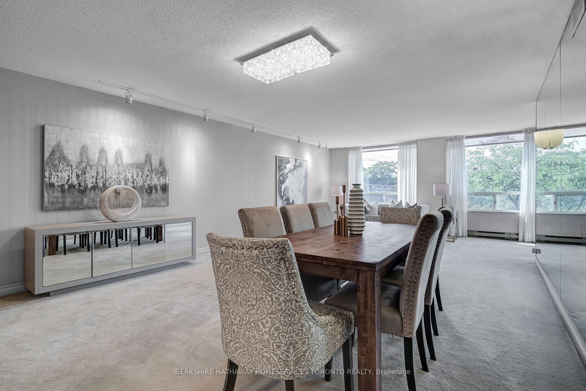 1177 Yonge St, #311