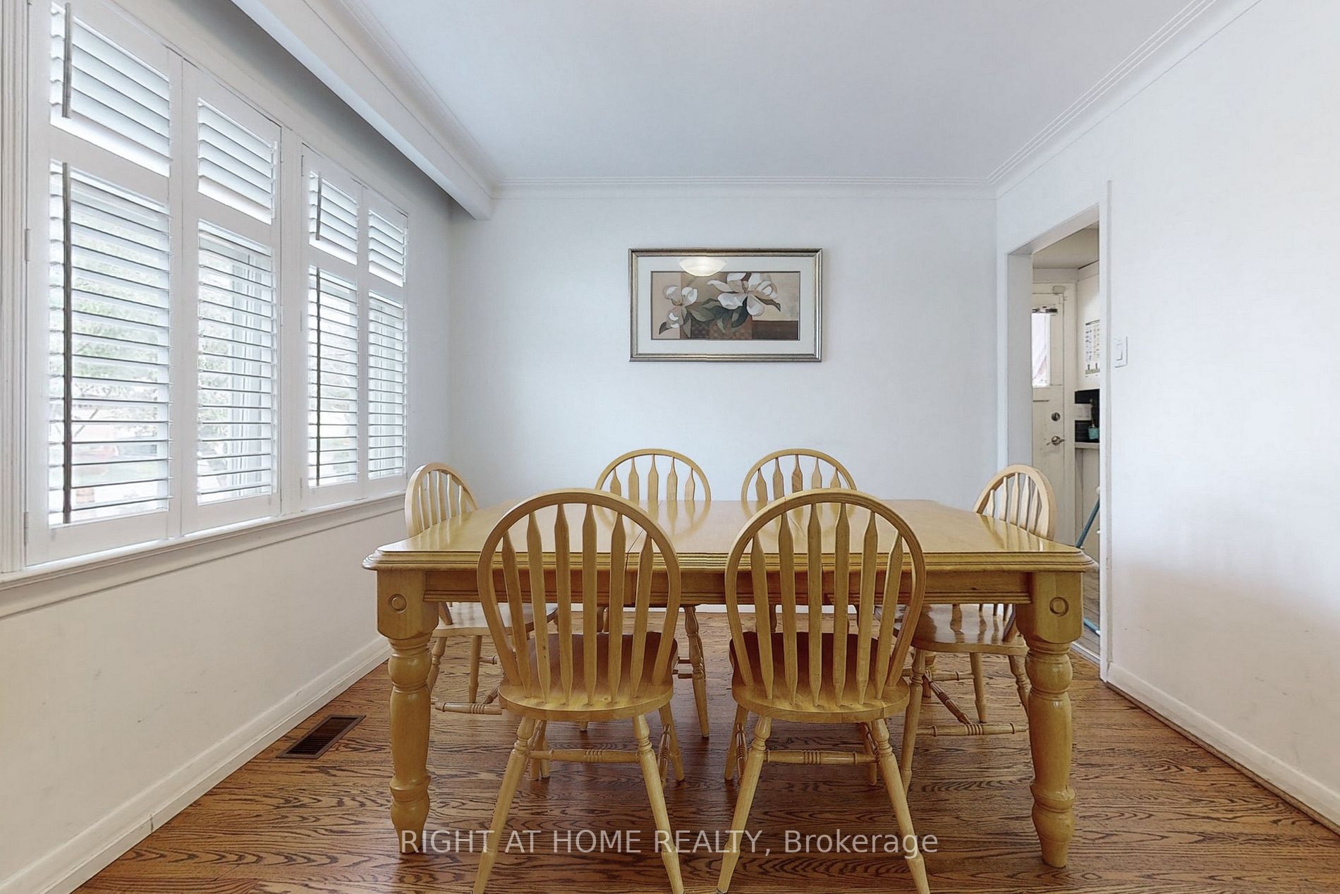 179 Honiton St